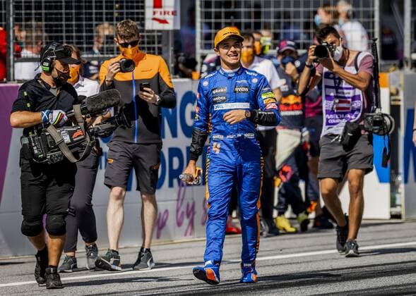 SPIELBERG - Lando Norris (McLaren) after qualifying for the Austrian Grand Prix. The race took place at the Red Bull Ring circuit in the state of Styria. REMKO DE WAAL W xVIxANPxSportx xxANPxIVx