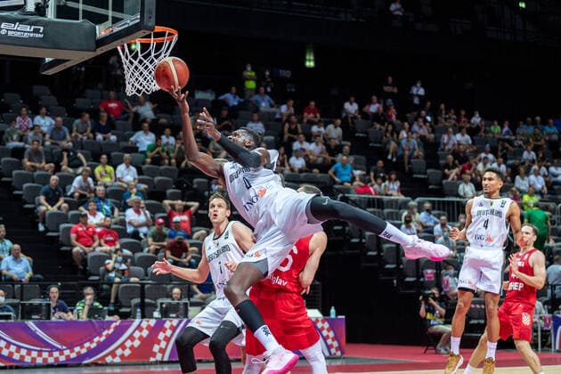 Sport Themen der Woche KW26 Sport Bilder des Tages Basketball Split 03.07.2021 Olympia-Qualifikation FIBA Olympic Qualifying Tournament 2020 Halbfinale Deutschland (GER) - Kroatien (CRO) Isaac Bonga (Deutschland, No.00)