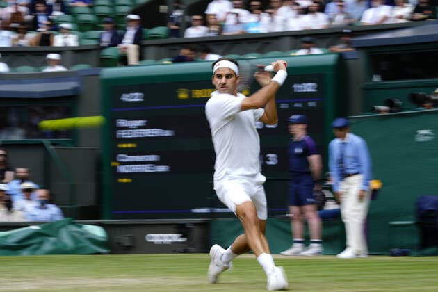 Mandatory Credit: Photo by Dave Shopland Shutterstock (12194409fs) Roger Federer during his third round match Wimbledon Tennis Championships, Day 6, The All England Lawn Tennis and Croquet Club, London, UK - 03 Jul 2021 Wimbledon Tennis Championships, Day 6, The All England Lawn Tennis and Croquet Club, London, UK - 03 Jul 2021  Copyright: xDavexShopland Shutterstockx 12194409fs