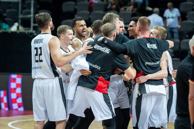 Basketball Split 03.07.2021 Olympia-Qualifikation FIBA Olympic Qualifying Tournament 2020 Halbfinale Deutschland (GER) - Kroatien (CRO) Jubel Deutschalnd nach dem Sieg