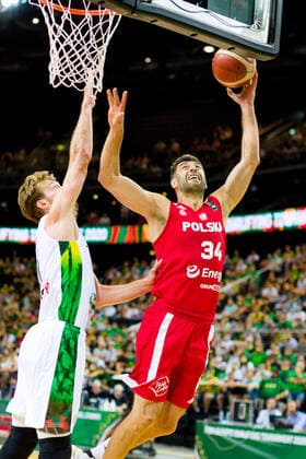 KOWNO, ZALGIRIO ARENA 03.07.2021 KWALIFIKACJE OLIMPIJSKIE TOKYO 2020 FIBA OLYMPIC QUALIFYING TOURNAMENT 2020 POLFINAL SEMIFINAL LITWA - POLSKA LITHUANIA - POLAND NZ DOMANTAS SABONIS (11), ADAM HRYCANIUK (34) Pawel Pietranik NEWSPIX.pl --- Newspix.pl  PIETRANIK030721_076