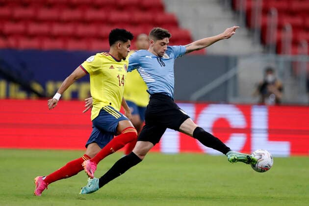 Uruguay x Colombia BRASÍLIA, DF - 03.07.2021: URUGUAY X COLOMBIA - Match between , Uruguay x Colombia valid quarterfinal match Copa America Brazil 2021 , held at Estádio Nacional Mané Garricha , on Saturday (3rd). In the photo, Player Frederico Uruguay vs Daniel Colombia (Photo: Francisco Stuckert Fotoarena) x2088479x  FranciscoxStuckert