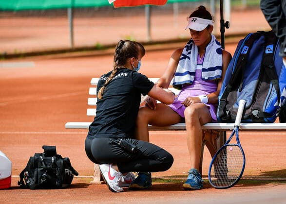 04.07.2021, xpsx, Tennis Head Cup Bruchköbel 2021 - ITF Turnier Finals, Finale Mädchen v.l. Tea Lukic (GER) Behandlung Bruchköbel Hessen Deutschland (DEU)