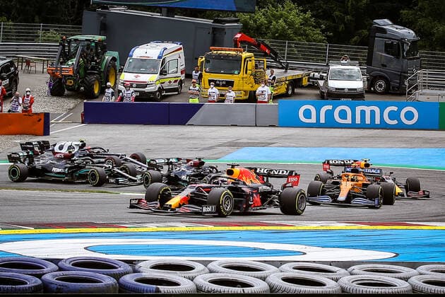 FORMULA 1 - GP of Austria 2021 SPIELBERG,AUSTRIA,04.JUL.21 - MOTORSPORTS, FORMULA 1 - Grand Prix of Austria, Red Bull Ring. Image shows Max Verstappen (NED Red Bull Racing) and Lando Norris (GBR McLaren).  GEPAxpictures xManfredxBinder