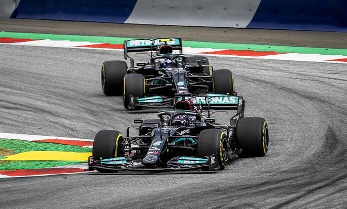 SPIELBERG - Lewis Hamilton (Mercedes) during the Formula 1 Grand Prix of Austria. The Grand Prix took place at the Red Bull Ring race track in the state of Styria. REMKO DE WAAL W xVIxANPxSportx xxANPxIVx