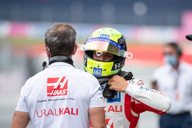 Mick Schumacher (Uralkali Haas F1 Team) in der Startaufstellung, AUT, Formel 1 Großer Preis von Oesterreich, Red Bull Ring Spielberg, Rennen 9, Saison 2021, 04.07.2021. AUT, Formel 1 Großer Preis von Oesterreich, Red Bull Ring Spielberg, Rennen 9, Saison 2021, 04.07.2021 Spielberg Copyright: xEibnerxPressefoto MichaelxMemmlex EP_MMR