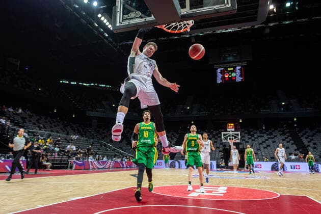 Basketball Split 04.07.2021 Olympia-Qualifikation FIBA Olympic Qualifying Tournament 2020 Finale Deutschland (GER) - Brasilien (BRA) Moritz Wagner (Deutschland, No.13) Lucas Dias (Brasilien, No.18)