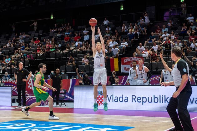 Basketball Split 04.07.2021 Olympia-Qualifikation FIBA Olympic Qualifying Tournament 2020 Finale Deutschland (GER) - Brasilien (BRA) Nils Giffey (Deutschland, No.05)