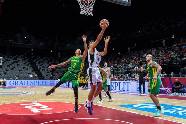 Basketball Split 04.07.2021 Olympia-Qualifikation FIBA Olympic Qualifying Tournament 2020 Finale Deutschland (GER) - Brasilien (BRA) Maodo Lo (Deutschland, No.04) Yago Santos (Brasilien, No.02)