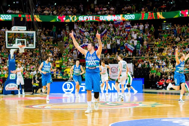 KOWNO, ZALGIRIO ARENA 04.07.2021 KWALIFIKACJE OLIMPIJSKIE TOKYO 2020 FIBA OLYMPIC QUALIFYING TOURNAMENT 2020 FINAL LITWA - SLOWENIA LITHUANIA - SLOVENIA NZ LUKA DONCIC (77) Pawel Pietranik NEWSPIX.pl --- Newspix.pl  PIETRANIK040721_092