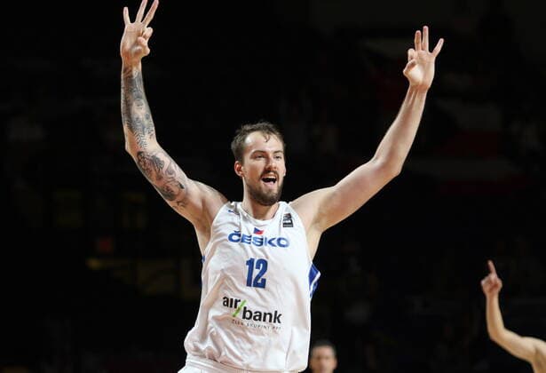 July 4, 2021, Victoria, BC, Canada: Czech Republic s Ondrej Balvin celebrates his basket against Greece during the second half of FIBA Men s Olympic Qualifying final basketball action at Memorial Arena in Victoria, B.C., on Sunday, July 4, 2021. Ondrej Balvin  - ZUMAc35_ 20210704_zaf_c35_041 Copyright: xChadxHipolitox