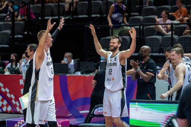 Basketball Split 04.07.2021 Olympia-Qualifikation FIBA Olympic Qualifying Tournament 2020 Finale Deutschland (GER) - Brasilien (BRA) Robin Benzing (Deutschland, No.12) Danilo Barthel (Deutschland, No.22) Jubel Deutschland