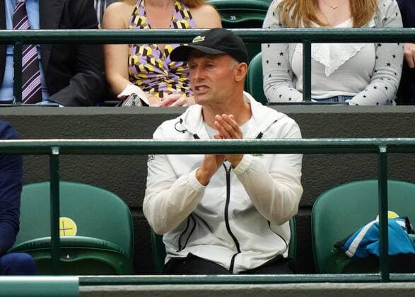 Mandatory Credit: Photo by Shutterstock (12196118ic) Emma Raducanu s coach Nigel Sears during her fourth round match Wimbledon Tennis Championships, Day 7, The All England Lawn Tennis and Croquet Club, London, UK - 05 Jul 2021 Wimbledon Tennis Championships, Day 7, The All England Lawn Tennis and Croquet Club, London, UK - 05 Jul 2021  Copyright: xShutterstockx 12196118ic