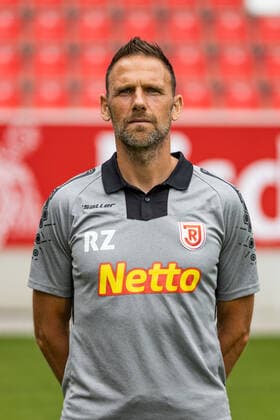 Medientag; SSV Jahn Regensburg 2021 2022 Ronny Zeiß; SSV Jahn Regensburg; 2.BL, Portraittermin 2021 2022