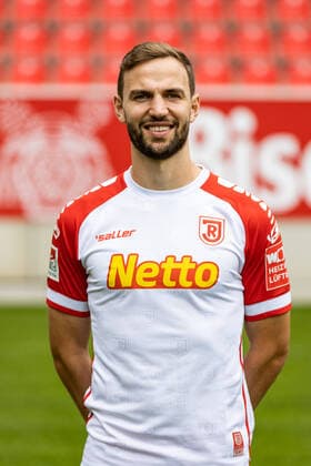 Medientag; SSV Jahn Regensburg 2021 2022 Benedikt Gimber; SSV Jahn Regensburg; 2.BL, Portraittermin 2021 2022