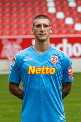 Medientag; SSV Jahn Regensburg 2021 2022 Kevin Kunz; SSV Jahn Regensburg; 2.BL, Portraittermin 2021 2022
