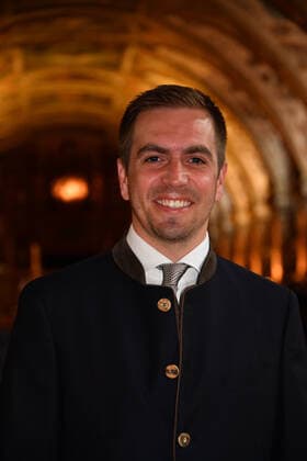 Philipp Lahm Verleihung des Bayerischen Verdienstorden 2021 Ehrung, Auszeichnung Antiquarium Residenz München 08. Juli 2021