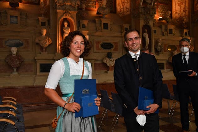 Sport Bilder des Tages Laura Dahlmeier und Philipp Lahm Verleihung des Bayerischen Verdienstorden 2021 Ehrung, Auszeichnung Antiquarium Residenz München 08. Juli 2021