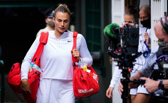 Mandatory Credit: Photo by Rob Prange Shutterstock (12200588bg) Aryna Sabalenka of Belarus in action during the semi-final of the 2021 Wimbledon Championships Grand Slam tennis tournament Wimbledon Tennis Championships, Day 10, The All England Lawn Tennis and Croquet Club, London, UK - 08 Jul 2021 Wimbledon Tennis Championships, Day 10, The All England Lawn Tennis and Croquet Club, London, UK - 08 Jul 2021  Copyright: xRobxPrange Shutterstockx 12200588bg