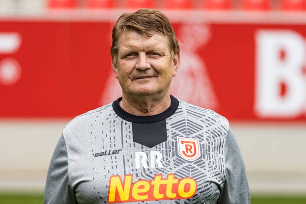 Medientag; SSV Jahn Regensburg 2021 2022 Reinhold Reisinger; SSV Jahn Regensburg; 2.BL, Portraittermin 2021 2022