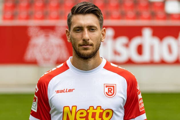 Medientag; SSV Jahn Regensburg 2021 2022 Charalambos Makridis; SSV Jahn Regensburg; 2.BL, Portraittermin 2021 2022