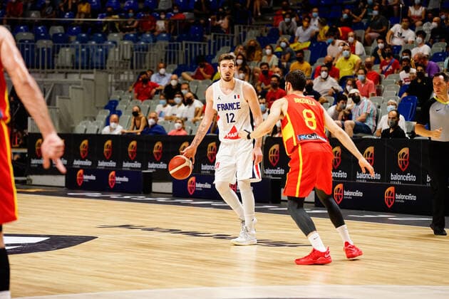 Sport Bilder des Tages July 8, 2021, Malaga, Spain: Nando De Colo seen in action during a friendly basketball match between Spain and France at Palacio de los Deportes Jose Maria Martin Carpena in Malaga. Malaga Spain - ZUMAs197 20210708_zaa_s197_120 Copyright: xFrancisxGonzalezx