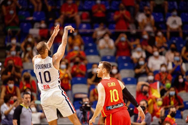 July 8, 2021, Malaga, Spain: Evan Fournier seen in action during a friendly basketball match between Spain and France at Palacio de los Deportes Jose Maria Martin Carpena in Malaga. Malaga Spain - ZUMAs197 20210708_zaa_s197_125 Copyright: xFrancisxGonzalezx