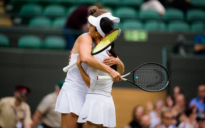 Mandatory Credit: Photo by Rob Prange Shutterstock (12202162g) Elise Mertens of Belgium & Su-Wei Hsieh of Chinese Taipeh in actin during the doubles semi-final of the 2021 Wimbledon Championships Grand Slam tennis tournament Wimbledon Tennis Championships, Day 11, The All England Lawn Tennis and Croquet Club, London, UK - 09 Jul 2021 Wimbledon Tennis Championships, Day 11, The All England Lawn Tennis and Croquet Club, London, UK - 09 Jul 2021  Copyright: xRobxPrange Shutterstockx 12202162g