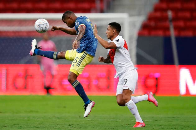 Colombia x Peru BRASÍLIA, DF - 09.07.2021: COLOMBIA X PERU - Match between , Colombia x Peru match dispute for the third place Copa America Brazil 2021 , held at Estádio Nacional Mané Garricha , on Friday (09). In the photo, Player Wilmar Barrios Colombia vs Gianluca Peru. (Photo: Francisco Stuckert Fotoarena) x2091102x  FranciscoxStuckert