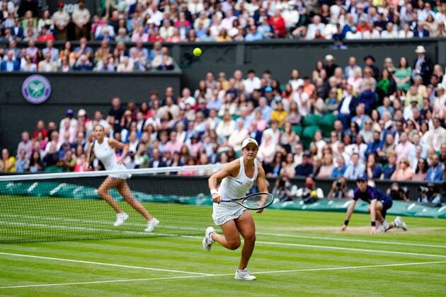 Mandatory Credit: Photo by Shutterstock (12203622ap) Ashleigh Barty and Karolina Pliskova during the Ladies Singles final Wimbledon Tennis Championships, Day 12, The All England Lawn Tennis and Croquet Club, London, UK - 10 Jul 2021 Wimbledon Tennis Championships, Day 12, The All England Lawn Tennis and Croquet Club, London, UK - 10 Jul 2021  Copyright: xShutterstockx 12203622ap