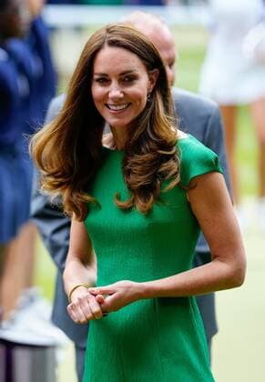 Mandatory Credit: Photo by Shutterstock (12203622bl) Catherine Duchess of Cambridge chatting with ballboys and ball girls on Centre Court before the trophy presentation Wimbledon Tennis Championships, Day 12, The All England Lawn Tennis and Croquet Club, London, UK - 10 Jul 2021 Wimbledon Tennis Championships, Day 12, The All England Lawn Tennis and Croquet Club, London, UK - 10 Jul 2021  Copyright: xShutterstockx 12203622bl