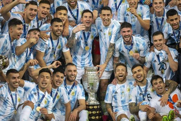 Maracana Stadium Argentina celebrate with trophy after winning the final of Copa America 2021 a football match between Argentina and Brazil 1-0 with the winning goal being scored by Angel di Maria, final was held at the Maracana Stadium in Rio de Janeiro, RJ, Brazil on Saturday July 10th 2021. Richard Callis SPP Argentina v Brazil - Copa America Final 2021 