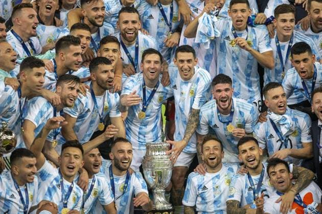 Maracana Stadium Argentina celebrate with trophy after winning the final of Copa America 2021 a football match between Argentina and Brazil 1-0 with the winning goal being scored by Angel di Maria, final was held at the Maracana Stadium in Rio de Janeiro, RJ, Brazil on Saturday July 10th 2021. Richard Callis SPP Argentina v Brazil - Copa America Final 2021 