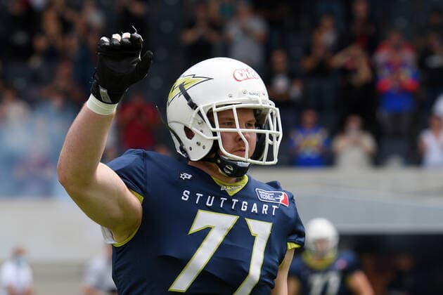 Jan Steiger ( 71, Offensive linemen, Stuttgart Surge) American Football, ELF, European Leaguen of Football, Week 4, 11.07.2021 Foto:Eibner Tobias Baur Stuttgart Surge vs. Leipzig Kings European Leaguen of Football, Week 4 , 11.07.2021 Stuttgart *** Jan Steiger 71, Offensive linemen, Stuttgart Surge American Football, ELF, European Leaguen of Football, Week 4, 11 07 2021 Foto Eibner Tobias Baur Stuttgart Surge vs Leipzig Kings European Leaguen of Football, Week 4 , 11 07 2021 Stuttgart Copyright: xEibner-Pressefotox EP_TBR