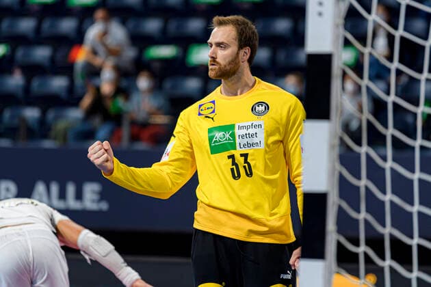 Nürnberg, Deutschland 11. Juli 2021: IHF - Drei-Nationen-Turnier - Deutschland vs. Aegypten Torhueter Andreas Wolff (Deutschland Kielce) Jubel Freude Emotion Nürnberg Arena Nürnberger Versicherung Bayern Deutschland