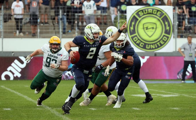11.07.21 Stuttgart Surge - Leipzig Kings Deutschland, Stuttgart, 11.07.2021, American Football, EFL, Stuttgart Surge - Leipzig Kings: Aaron Ellis (Stuttgart Surge).