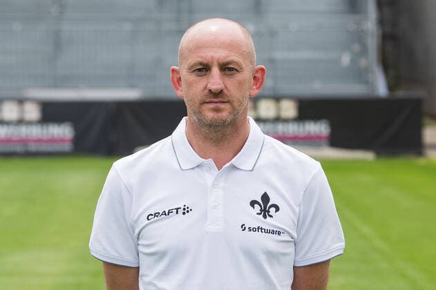 12.07.2021, xfux, Fussball 2.Bundesliga, SV Darmstadt 98, 2.BL, Porträttermin 2021 2022, emonline emspor, v.l. Trainer Torsten Lieberknecht, SV Darmstadt 98, 2.BL, Porträttermin 2021 2022 Darmstadt