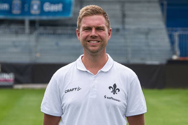 12.07.2021, xfux, Fussball 2.Bundesliga, SV Darmstadt 98, 2.BL, Porträttermin 2021 2022, emonline emspor, v.l. Physiotherapeut Bjoern Björn Rein, SV Darmstadt 98, 2.BL, Porträttermin 2021 2022 Darmstadt