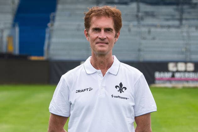 12.07.2021, xfux, Fussball 2.Bundesliga, SV Darmstadt 98, 2.BL, Porträttermin 2021 2022, emonline emspor, v.l. Mannschaftsarzt Dr. Ingo Schwinnen, SV Darmstadt 98, 2.BL, Porträttermin 2021 2022, Darmstadt