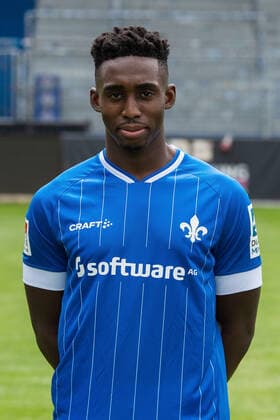 12.07.2021, xfux, Fussball 2.Bundesliga, SV Darmstadt 98, 2.BL, Porträttermin 2021 2022, emonline emspor, v.l. Frank Ronstadt, SV Darmstadt 98, 2.BL, Porträttermin 2021 2022, Darmstadt