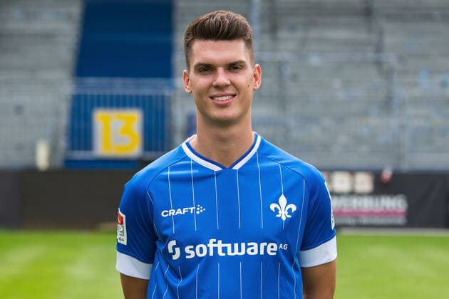 12.07.2021, xfux, Fussball 2.Bundesliga, SV Darmstadt 98, 2.BL, Porträttermin 2021 2022, emonline emspor, v.l. Mathias Honsak, SV Darmstadt 98, 2.BL, Porträttermin 2021 2022, Darmstadt