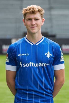 12.07.2021, xfux, Fussball 2.Bundesliga, SV Darmstadt 98, 2.BL, Porträttermin 2021 2022, emonline emspor, v.l. Clemens Riedel, SV Darmstadt 98, 2.BL, Porträttermin 2021 2022, Darmstadt