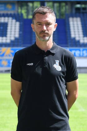 Branimir Bajic ( Co-Trainer & Analyst ); MSV Duisburg; 3.Liga, Porträttermin 2021 2022
