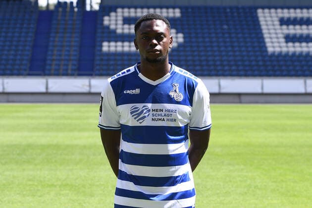 Rudolf Ndualu; MSV Duisburg; 3.Liga, Porträttermin 2021 2022