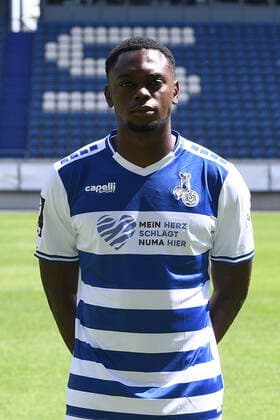 Rudolf Ndualu; MSV Duisburg; 3.Liga, Porträttermin 2021 2022