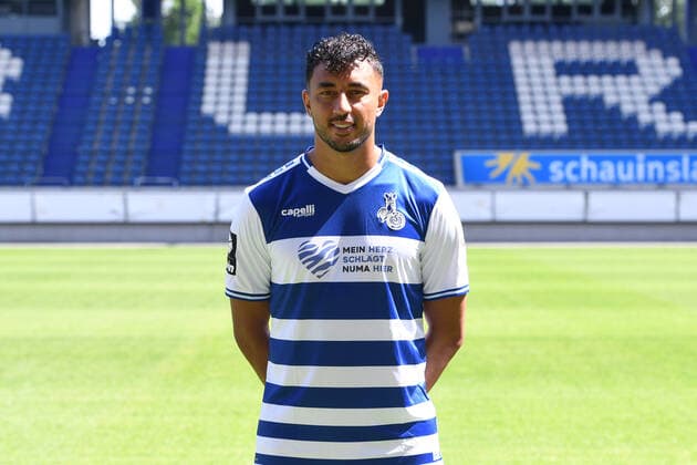 Aziz Bouhaddouz; MSV Duisburg; 3.Liga, Porträttermin 2021 2022