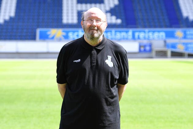 Peter Lindner ( Zeugwart ); MSV Duisburg; 3.Liga, Porträttermin 2021 2022