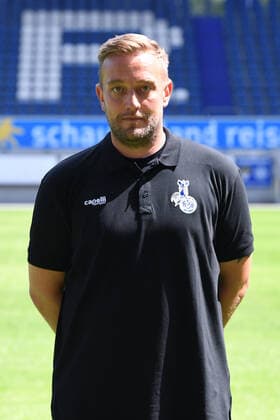Tim Schmitz ( Zeugwart ); MSV Duisburg; 3.Liga, Porträttermin 2021 2022