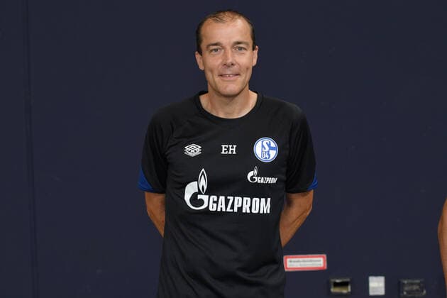Zeugwart Enrico Heil; FC Schalke 04; 1.BL, Porträttermin 2021 2022 Gelsenkirchen Nordrhein-Westfalen Deutschland