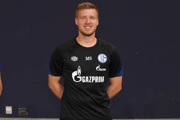 Michael Schwerhoff; FC Schalke 04; 1.BL, Porträttermin 2021 2022 Gelsenkirchen Nordrhein-Westfalen Deutschland